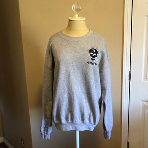 Halsey Badlands Tour Skull Crewneck Sweatshirt, Size M